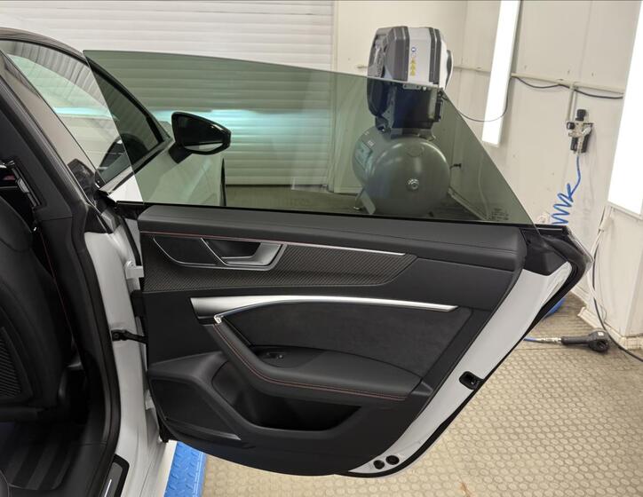 Audi S7 33