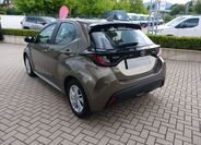 Toyota Yaris 4