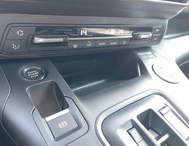 Toyota ProAce City Verso 16