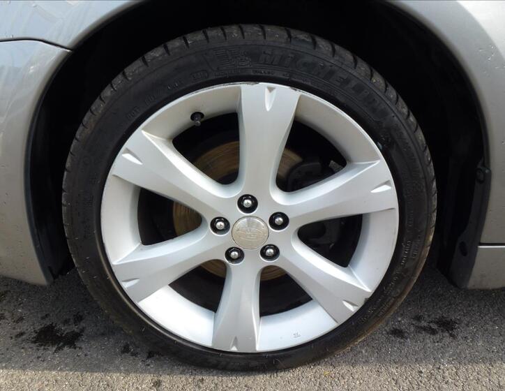 Subaru Legacy 35