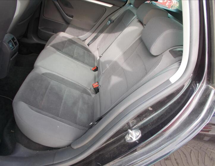 Volkswagen Golf 13