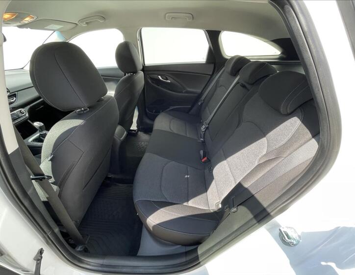 Hyundai i30 15
