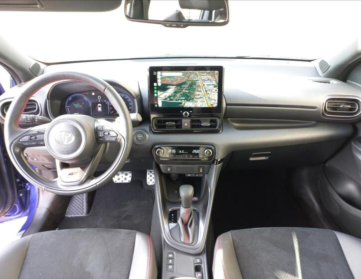 Toyota Yaris 14