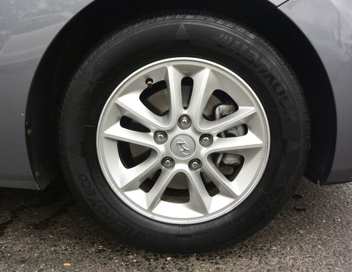 Hyundai i30 48