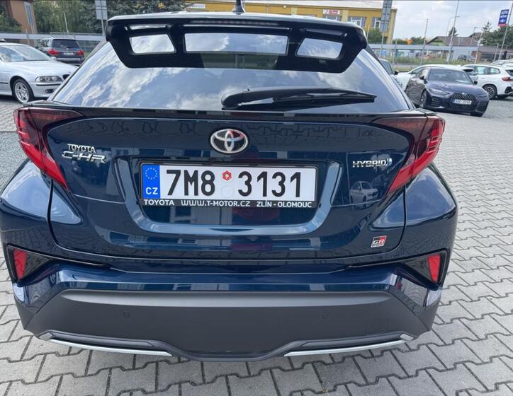 Toyota C-HR 5