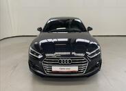 Audi A5 4