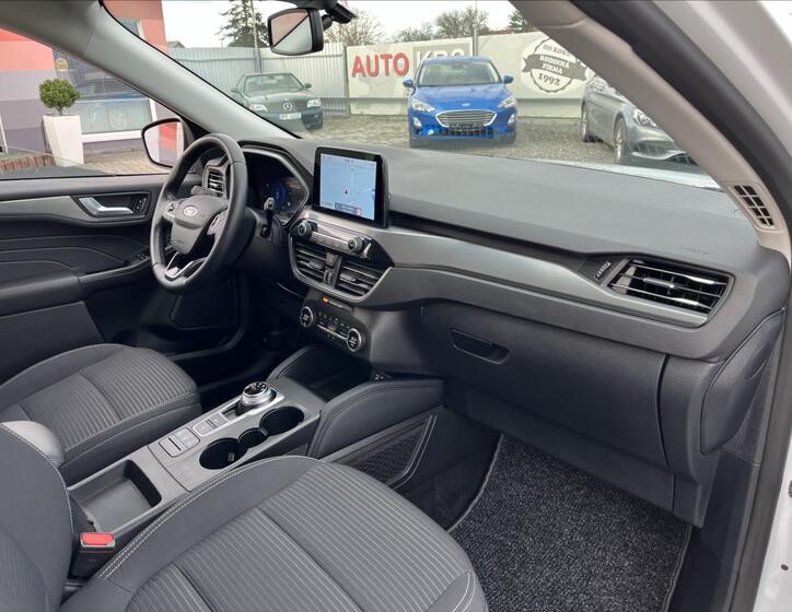 Ford Kuga 21
