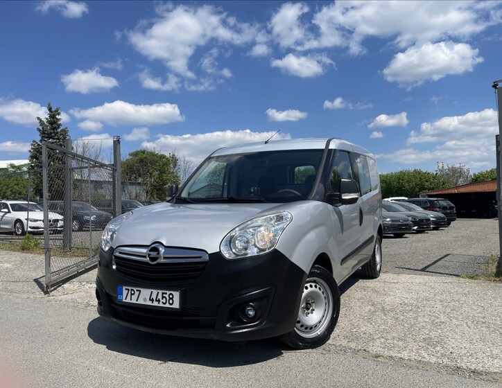 Opel Combo 1