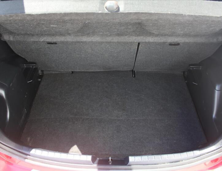 Toyota Yaris 11