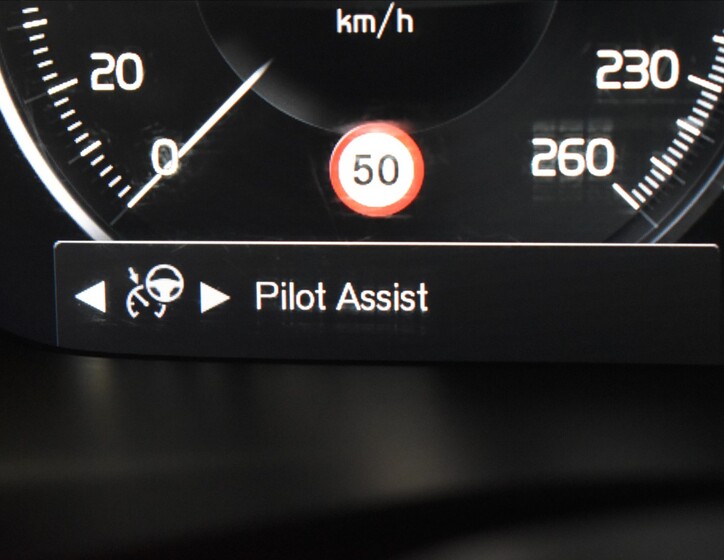 Volvo XC40 27