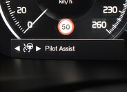 Volvo XC40 27