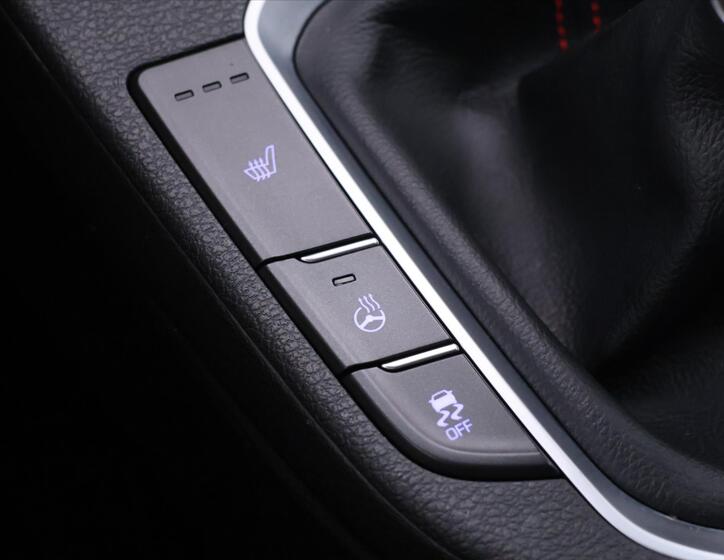 Hyundai i30 33
