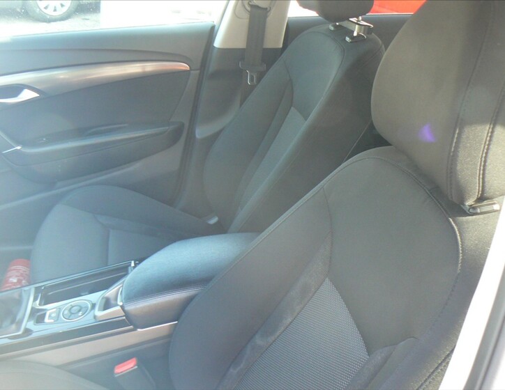 Hyundai i40 16