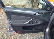 Ford Mondeo 18