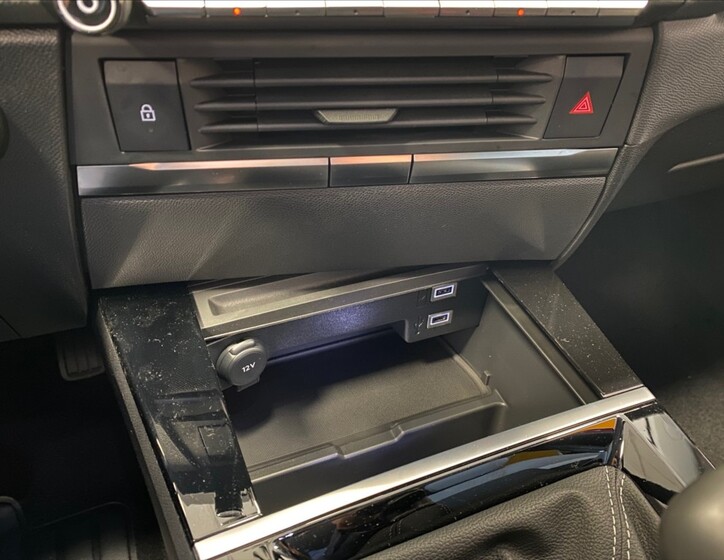 Opel Astra 11