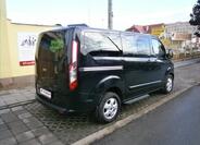 Ford Tourneo Custom 6