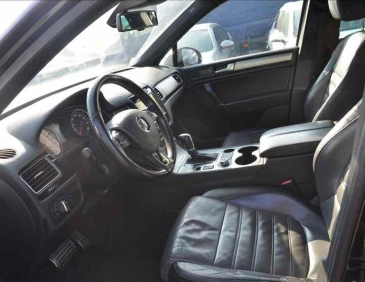 Volkswagen Touareg 17