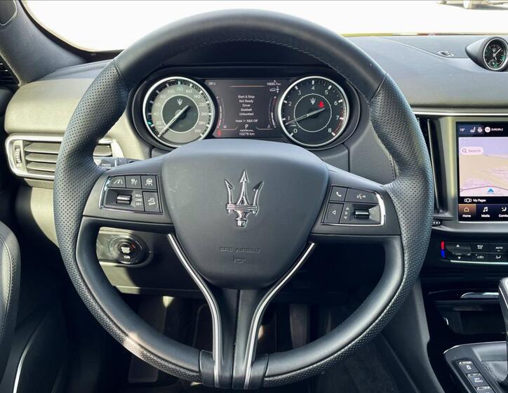 Maserati Levante 15
