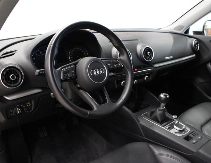 Audi A3 11