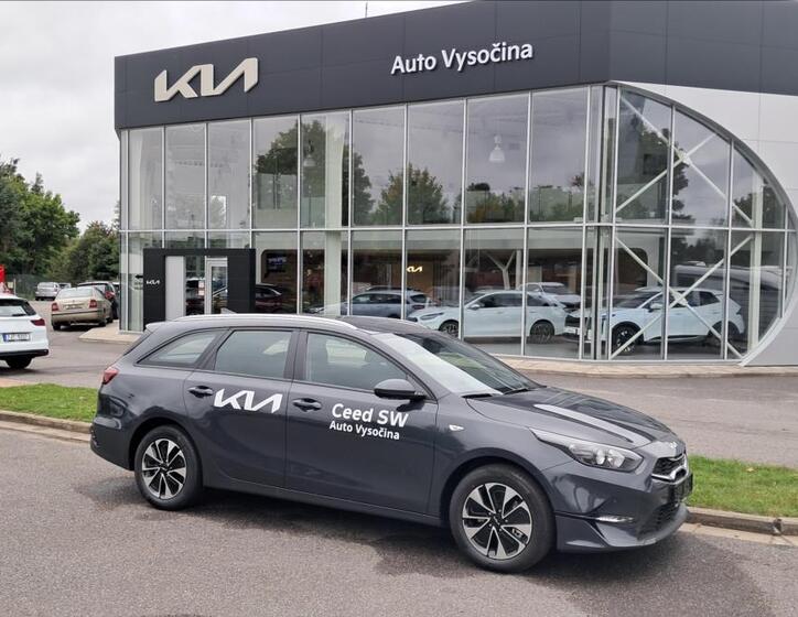 KIA Ceed 1