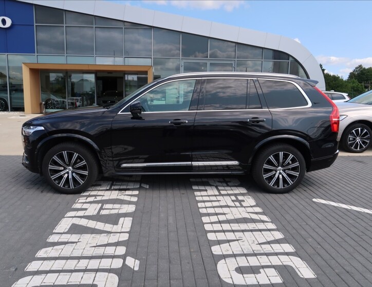 Volvo XC90 8