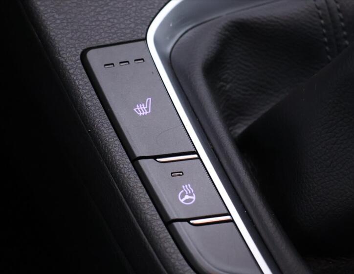 Hyundai i30 27