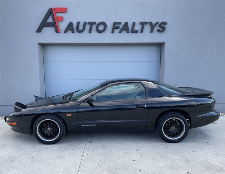Pontiac Firebird 6