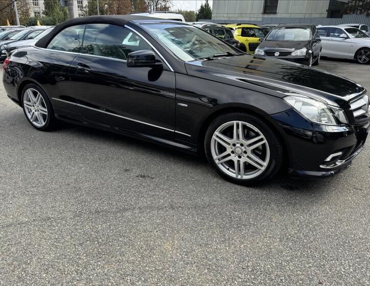 Mercedes-Benz Třídy E 6