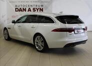 Jaguar XF 6