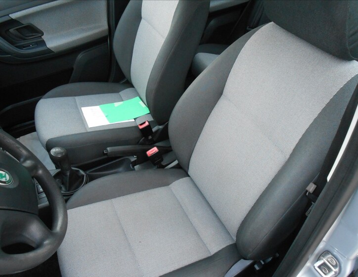 Škoda Fabia 16