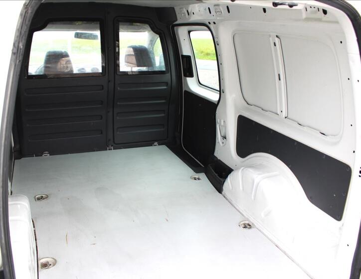 Volkswagen Caddy 18