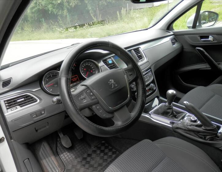 Peugeot 508 12