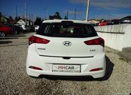 Hyundai i20 6