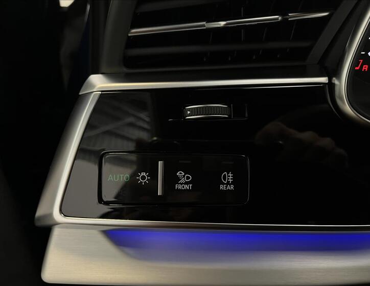 Audi Q7 20