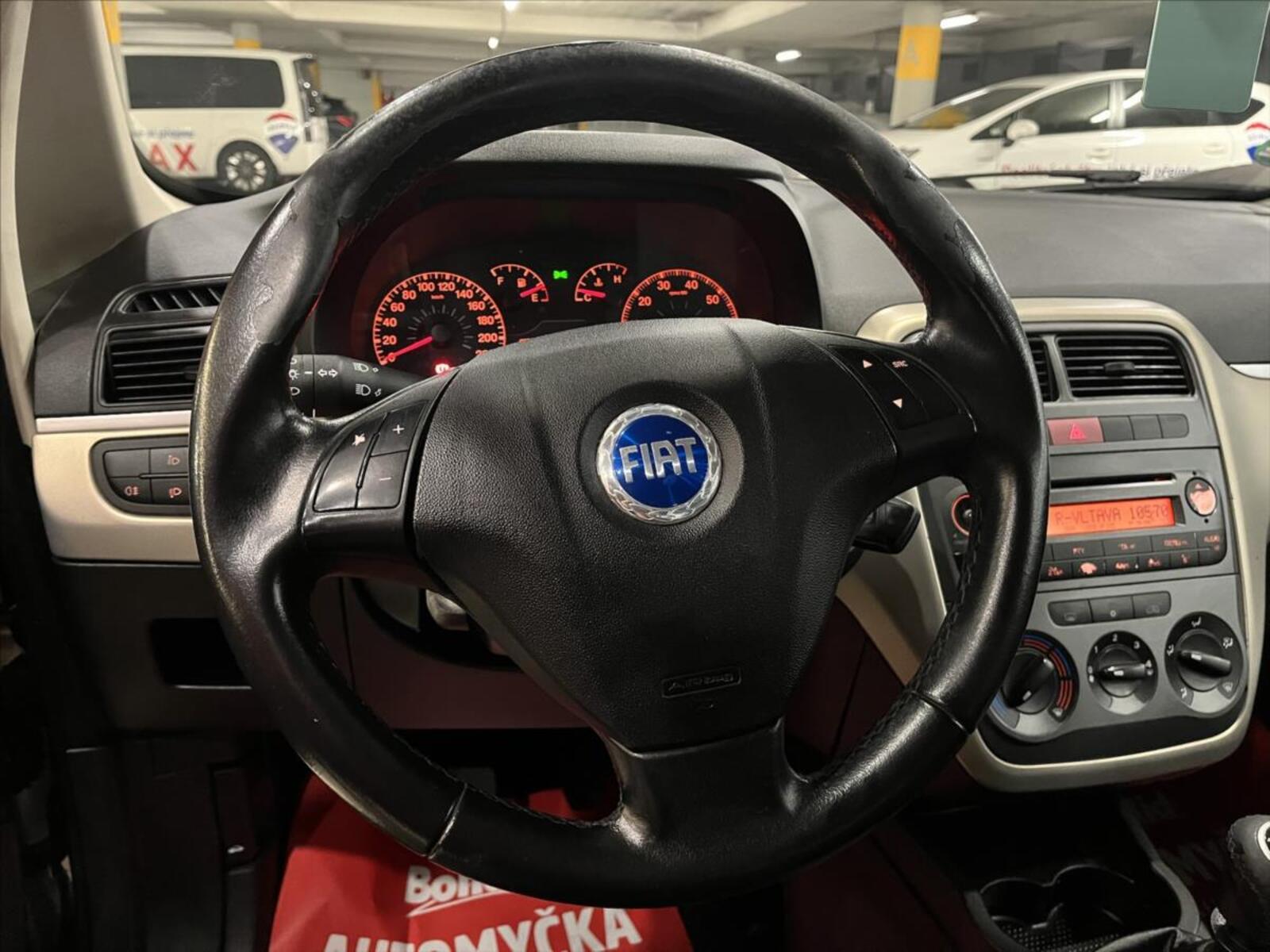 Fiat Grande Punto 11