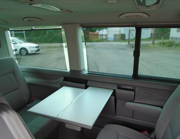 Volkswagen Multivan 19