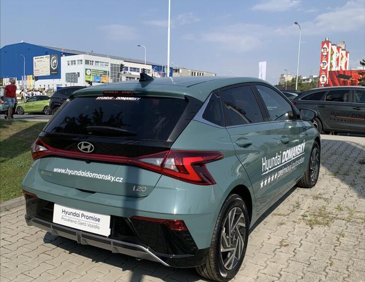 Hyundai i20 6