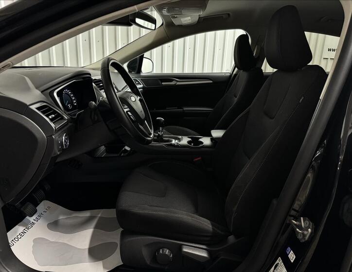 Ford Mondeo 26