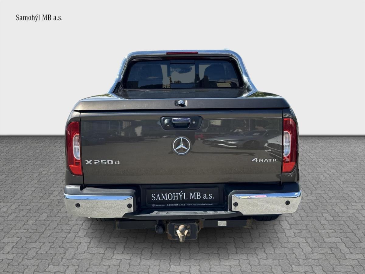 Mercedes-Benz Třídy X