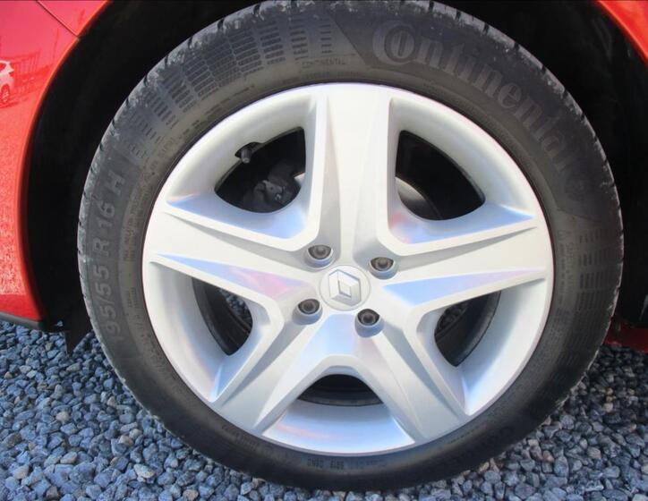 Renault Clio 27