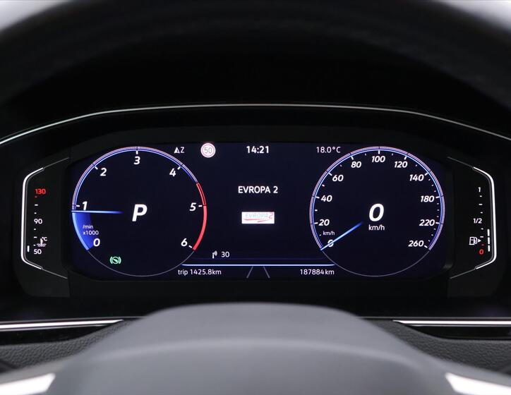 Volkswagen Passat 21