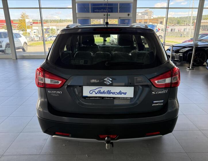Suzuki SX4 5