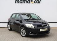 Toyota Auris 1