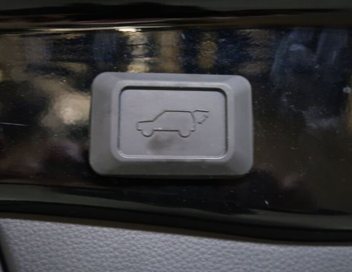 Toyota RAV4 12
