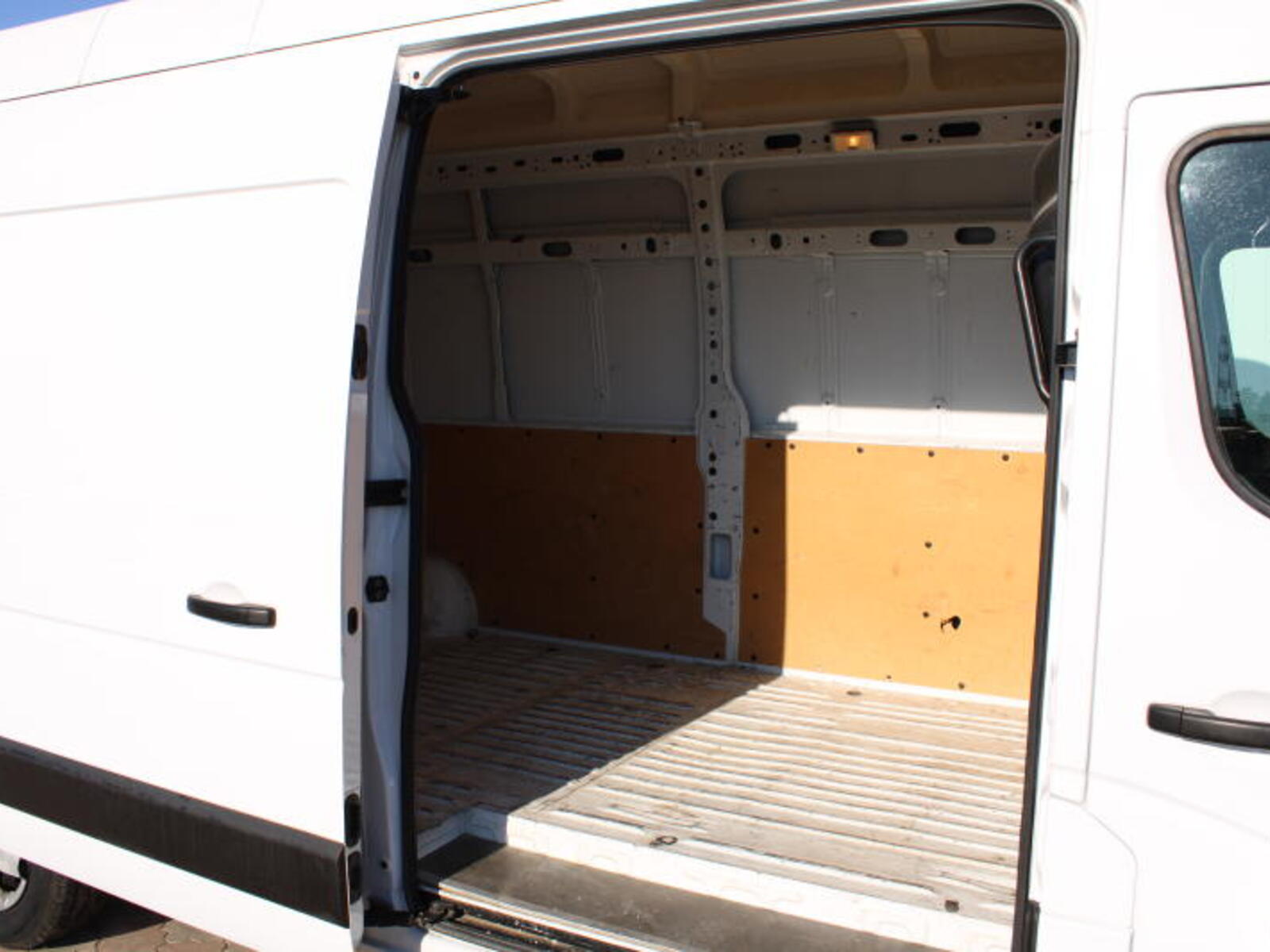Renault Master 8