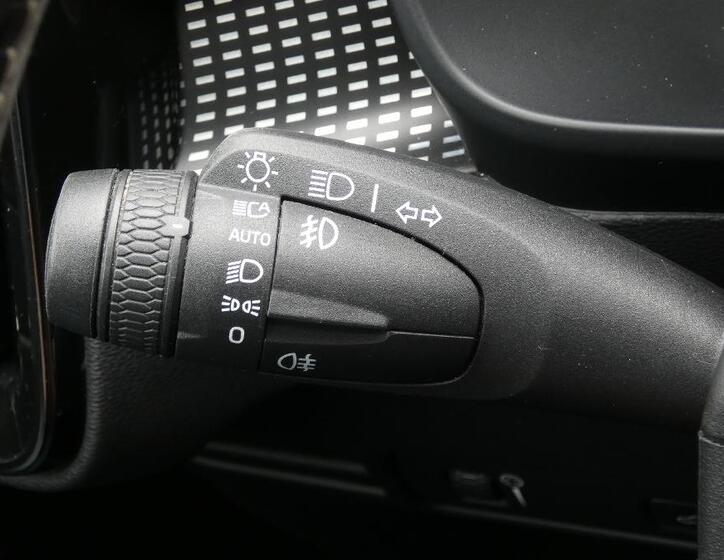 Volvo XC40 10