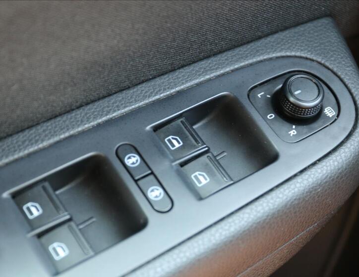Seat Alhambra 17