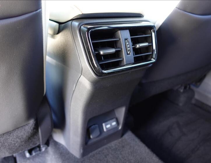 Lexus NX 350h 37