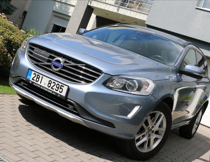 Volvo XC60 6