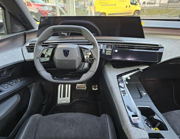Peugeot 5008 11